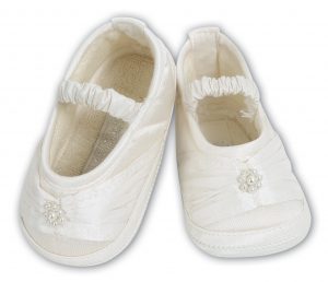 Shoe