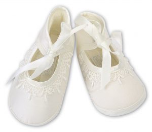 Shoe